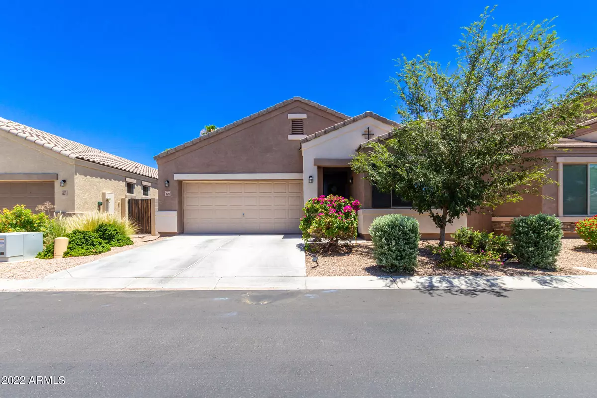 Mesa, AZ 85201,1619 N HILLCREST --