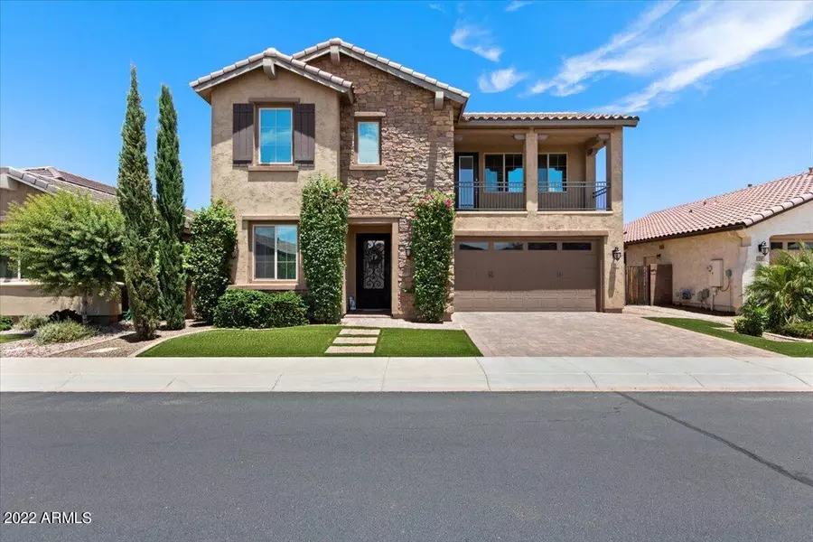 270 E HORSESHOE Drive, Chandler, AZ 85249