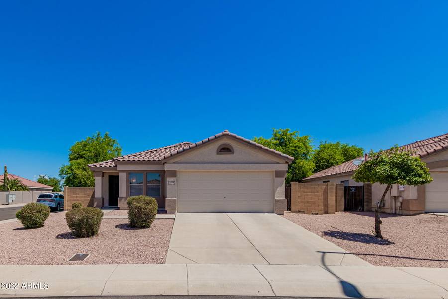 7994 W Mission Lane, Peoria, AZ 85345