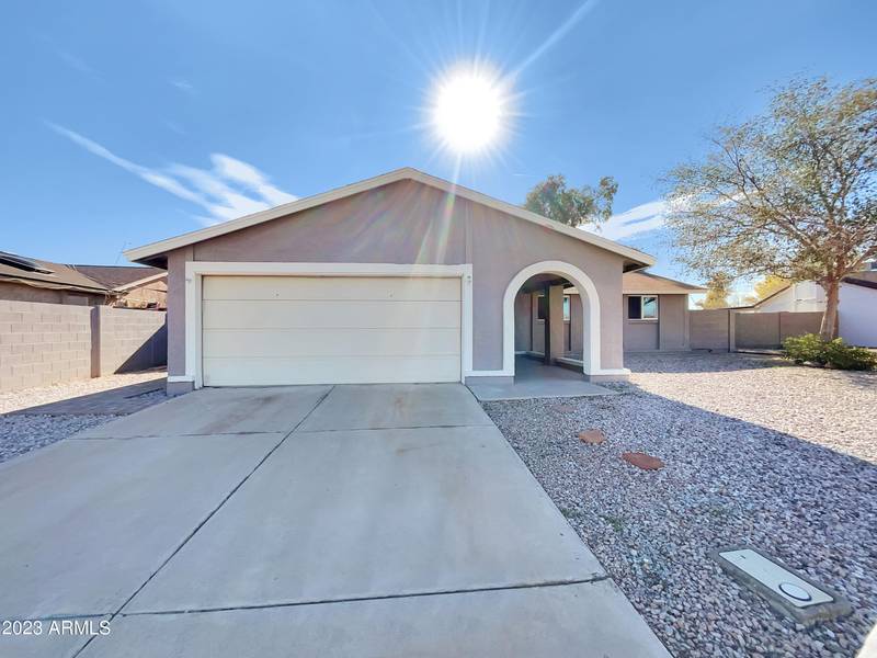 1403 W LOS ARBOLES Place, Chandler, AZ 85224