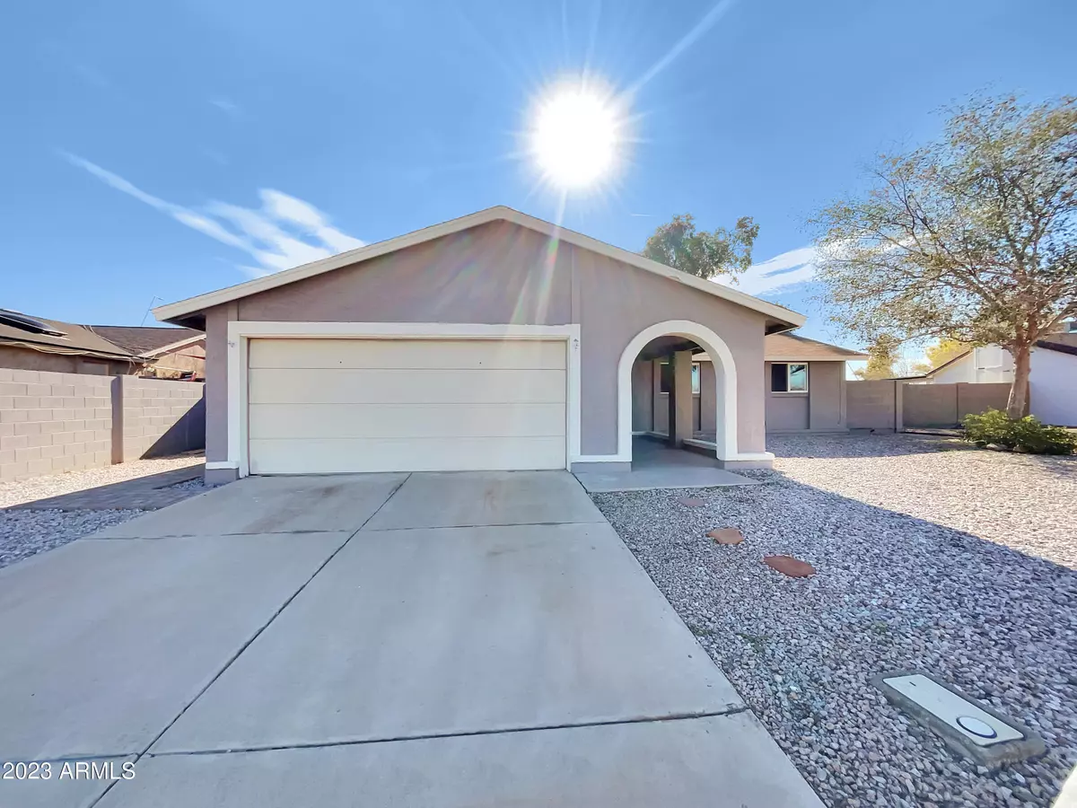 Chandler, AZ 85224,1403 W LOS ARBOLES Place