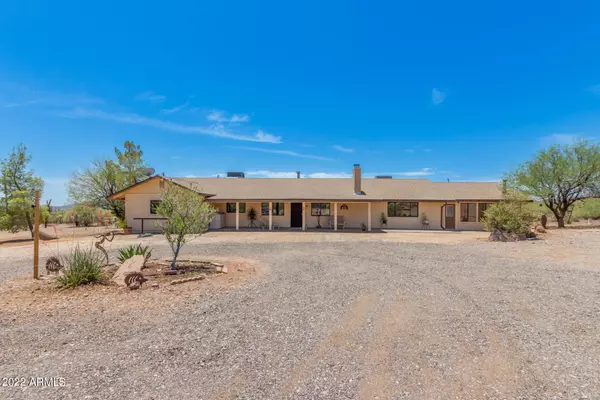 New River, AZ 85087,49610 N 4th Avenue