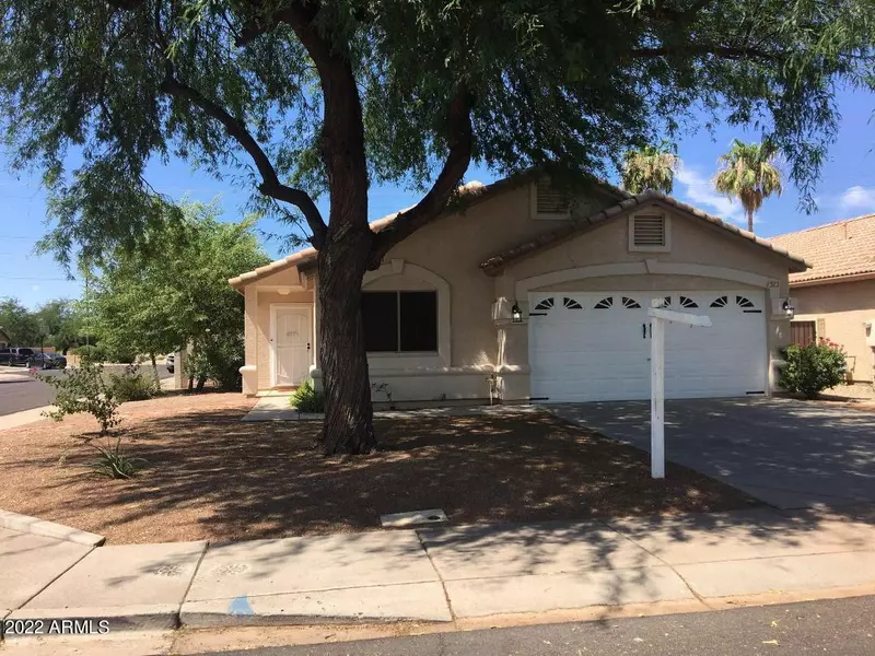 1372 W VAUGHN Avenue, Gilbert, AZ 85233