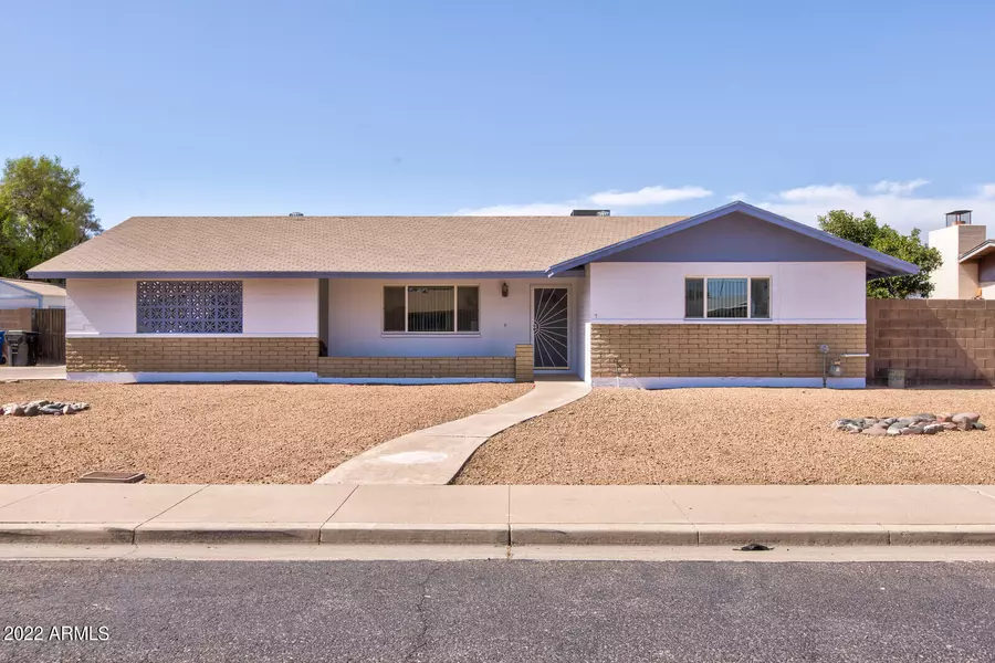 820 E 10TH Place, Mesa, AZ 85203