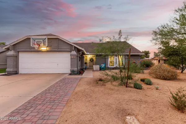 1402 W CHEYENNE Drive, Chandler, AZ 85224