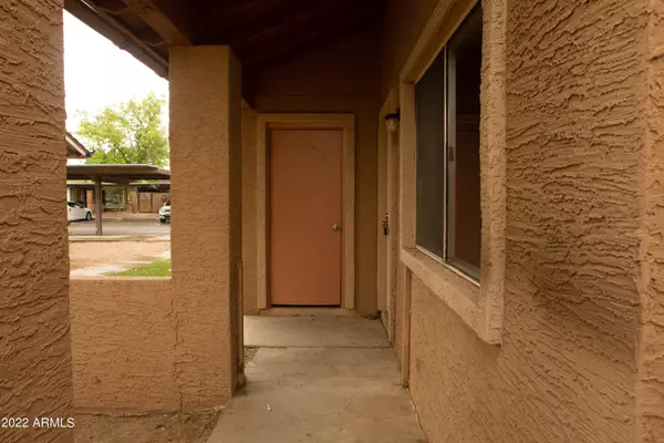 Chandler, AZ 85225,870 S PALM Lane #46