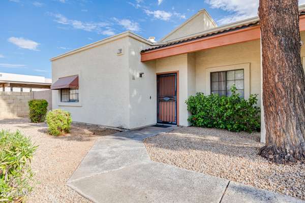 Phoenix, AZ 85053,3535 W MONTE CRISTO Avenue #101