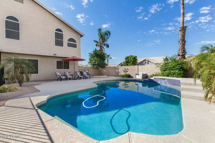 647 S CHOLLA Street, Gilbert, AZ 85233