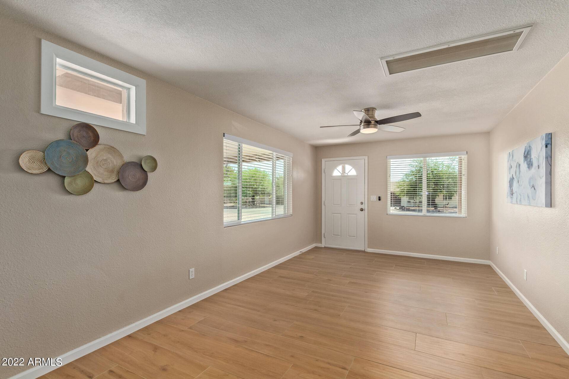 Apache Junction, AZ 85120,347 N THUNDERBIRD Drive