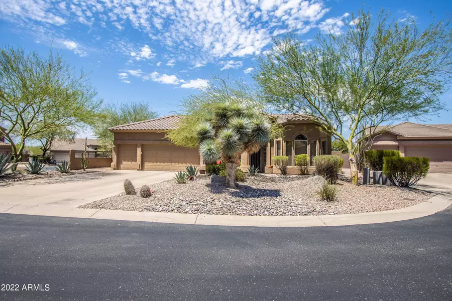 3216 N SAGEWOOD Circle, Mesa, AZ 85207