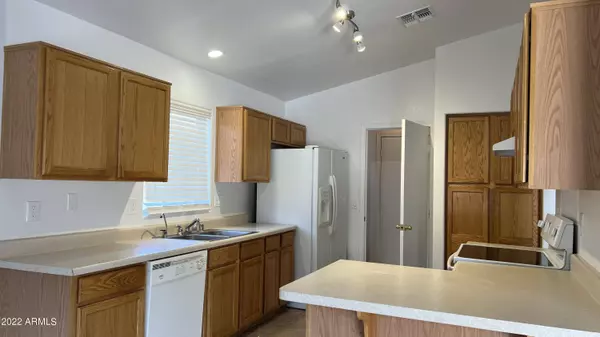 Phoenix, AZ 85041,1101 W NANCY Lane