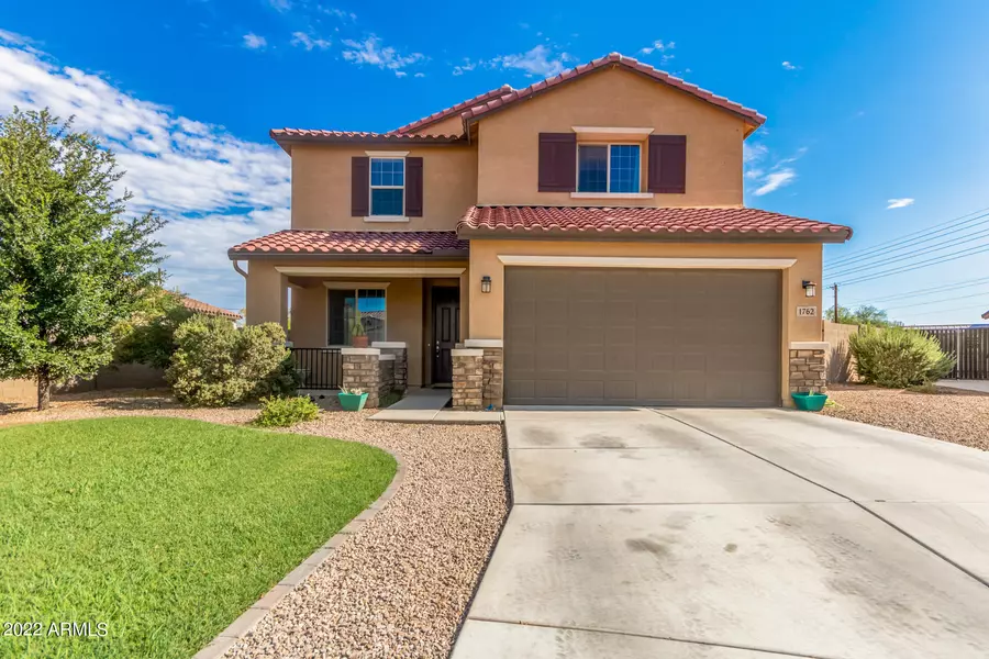 1762 E CIELO AZUL Way, San Tan Valley, AZ 85140