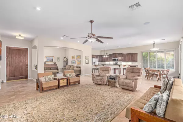 Chandler, AZ 85249,2463 E WATERVIEW Place