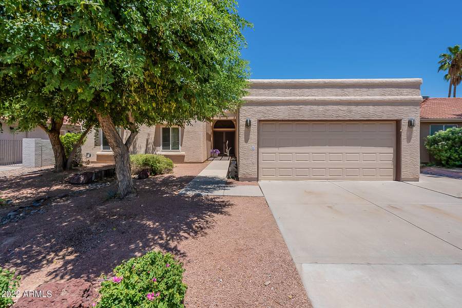 25837 S HOWARD Drive, Sun Lakes, AZ 85248