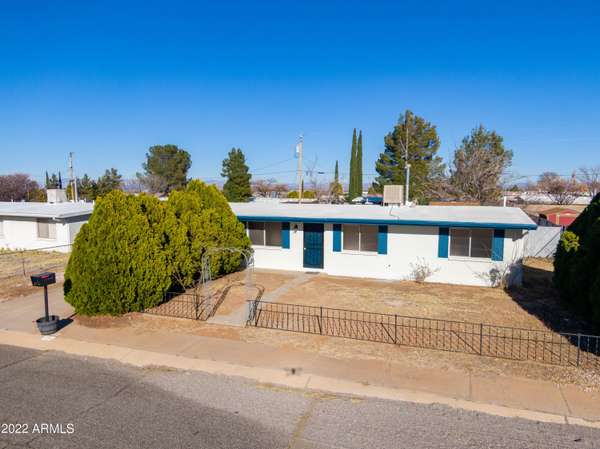 Huachuca City, AZ 85616,310 2nd Street