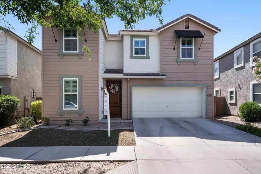 2058 S HERON Lane, Gilbert, AZ 85295