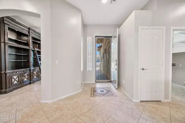 Peoria, AZ 85383,7444 W HONEYSUCKLE Drive