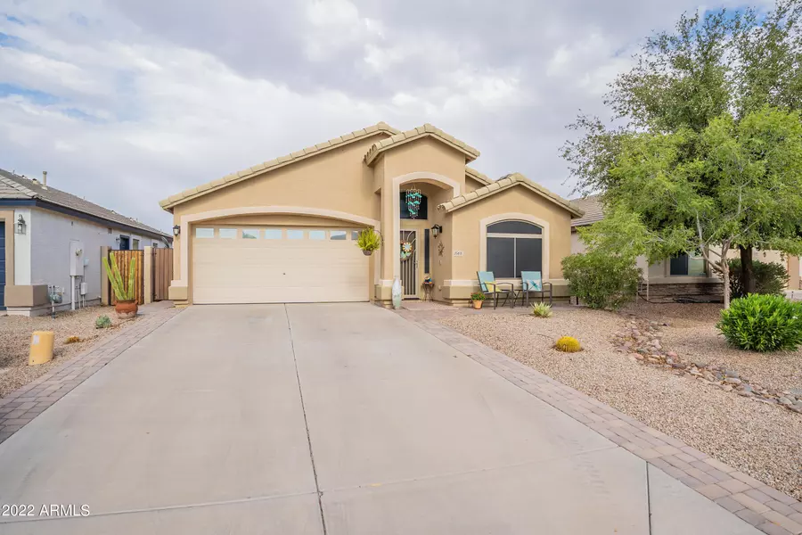 35615 N MIRANDESA Drive, San Tan Valley, AZ 85143