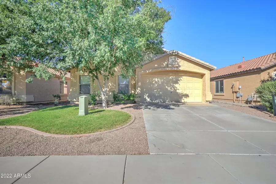 38212 N SANDY Drive, San Tan Valley, AZ 85140