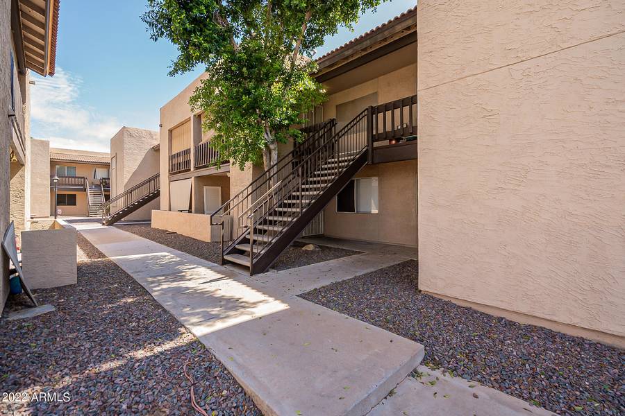 520 N Stapley Drive #213, Mesa, AZ 85203