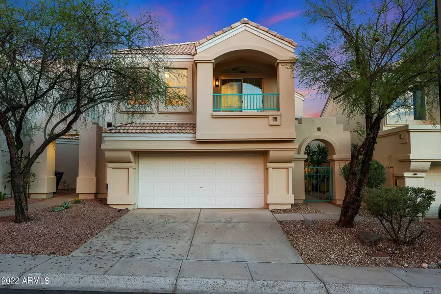 1143 E AMBERWOOD Drive, Phoenix, AZ 85048