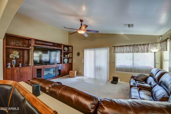 San Tan Valley, AZ 85143,1277 W BUSA Drive