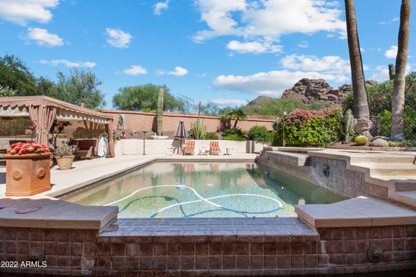 Paradise Valley, AZ 85253,4861 E MARSTON Drive