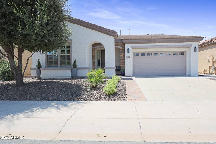 4709 E NARROWLEAF Drive, Gilbert, AZ 85298