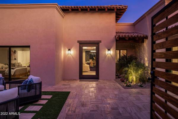 Scottsdale, AZ 85255,8405 E Vista Del Lago --