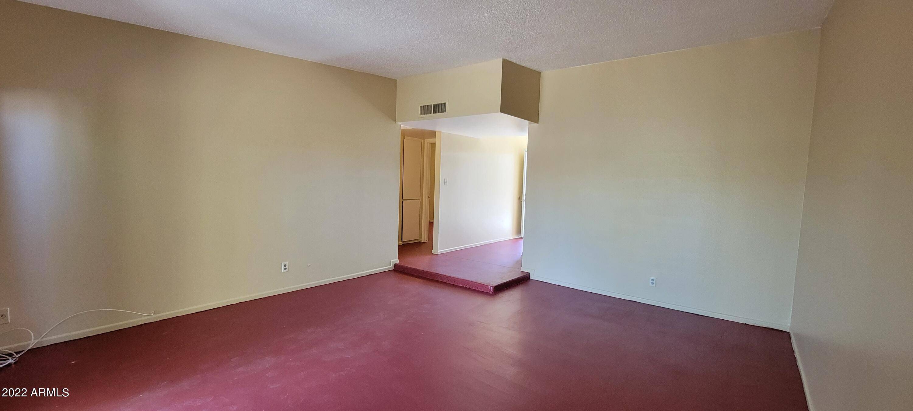Phoenix, AZ 85015,2201 W GLENROSA Avenue