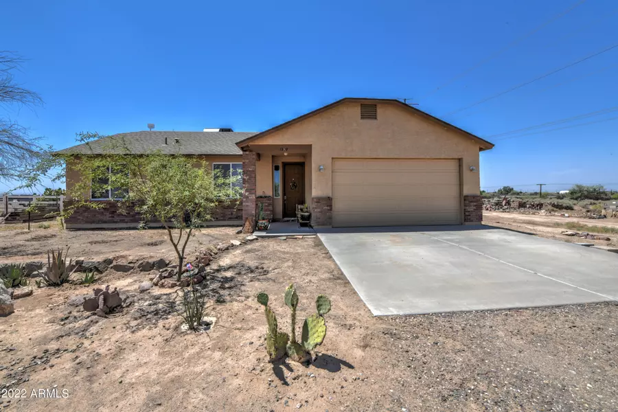 5349 E SAVANNA Lane, Coolidge, AZ 85128