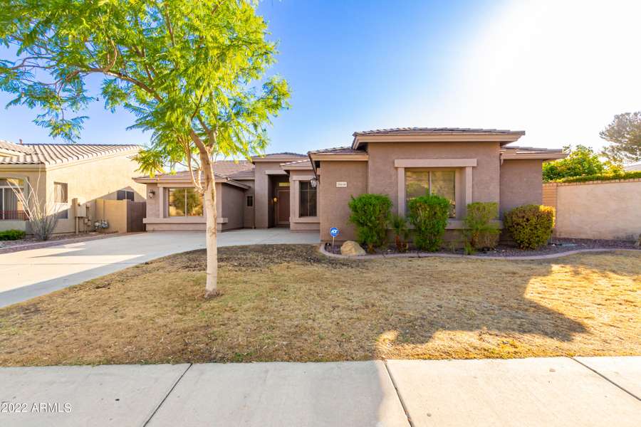 25436 N HACKBERRY Drive, Phoenix, AZ 85083