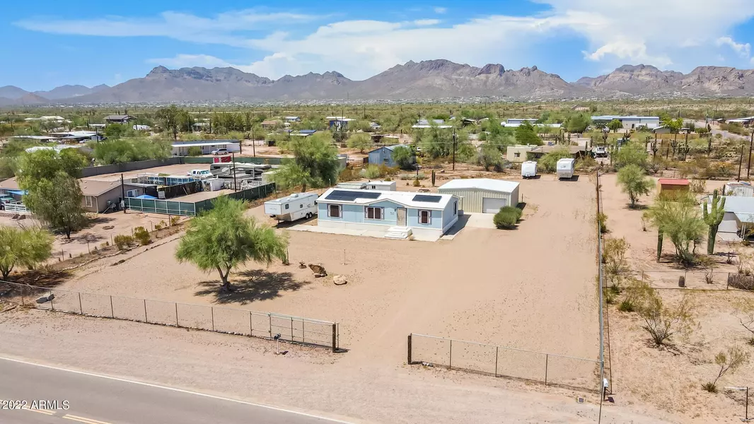 474 W FOOTHILL Street, Apache Junction, AZ 85120