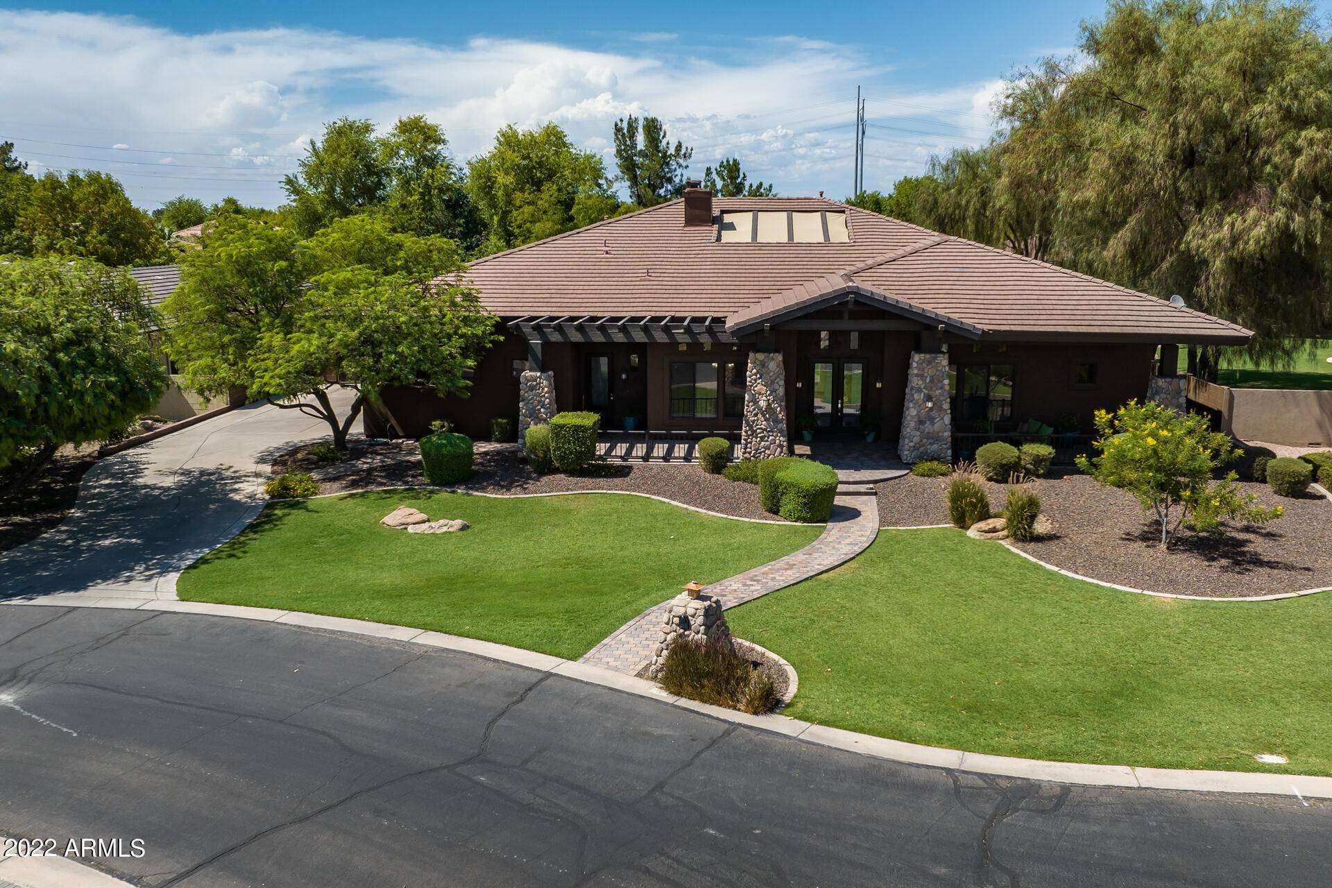 Gilbert, AZ 85234,2546 E PARK Avenue