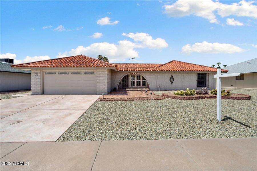 12702 W KEYSTONE Drive, Sun City West, AZ 85375