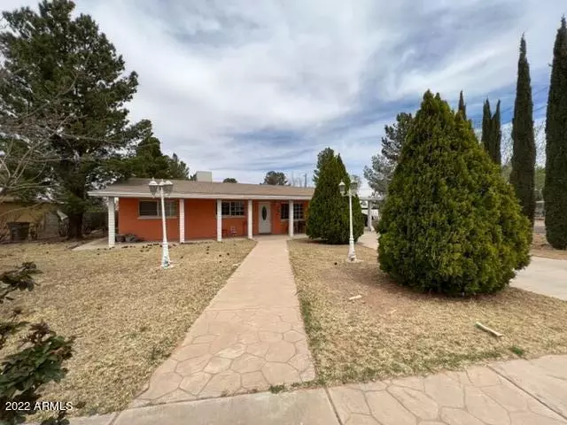 1850 E 5TH Street, Douglas, AZ 85607