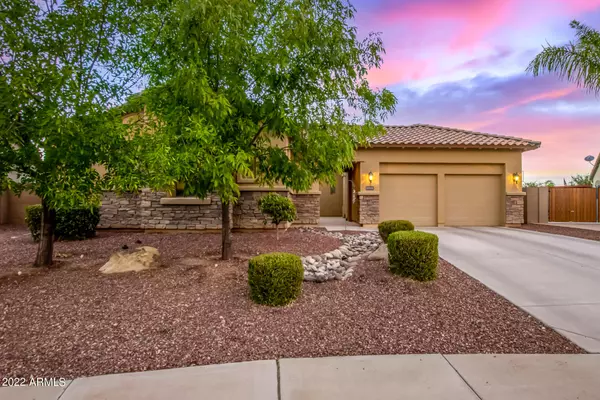 10026 N JAVELINA Court, Waddell, AZ 85355