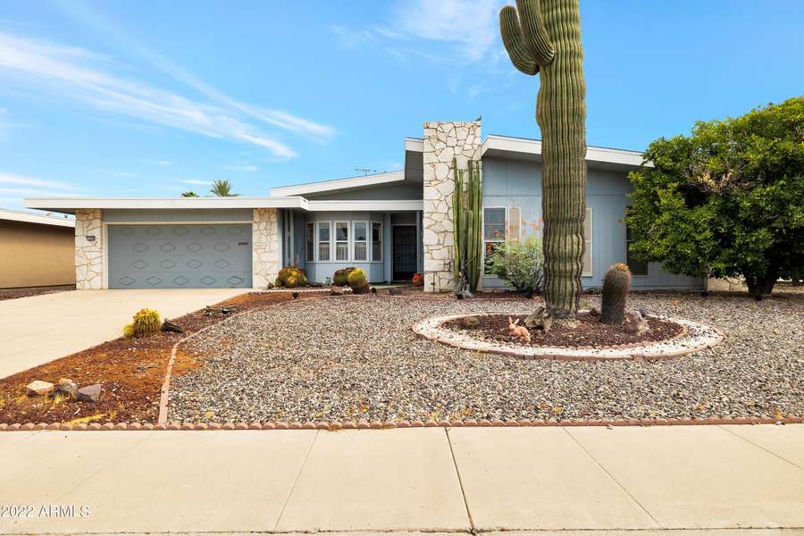 10906 W PALMERAS Drive, Sun City, AZ 85373