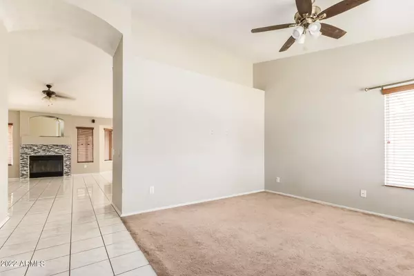 Peoria, AZ 85381,8626 W WILLOW Avenue