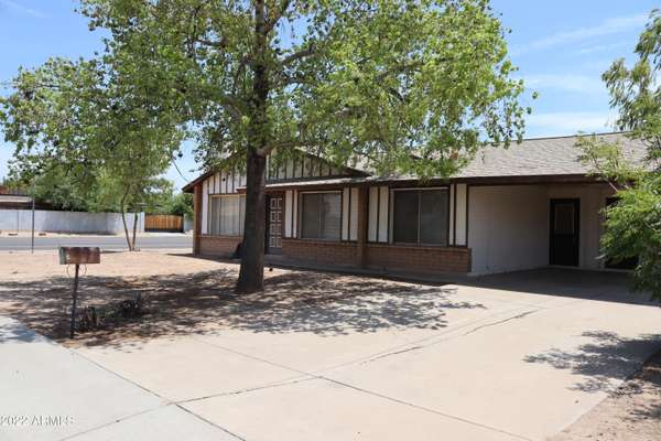 Mesa, AZ 85204,759 E GARNET Avenue