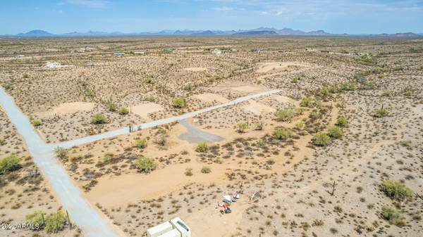 Tonopah, AZ 85354,4517 N 333rd Drive #7