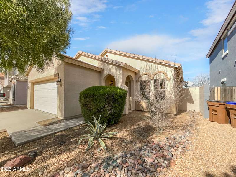 394 E CHRISTOPHER Street, San Tan Valley, AZ 85140