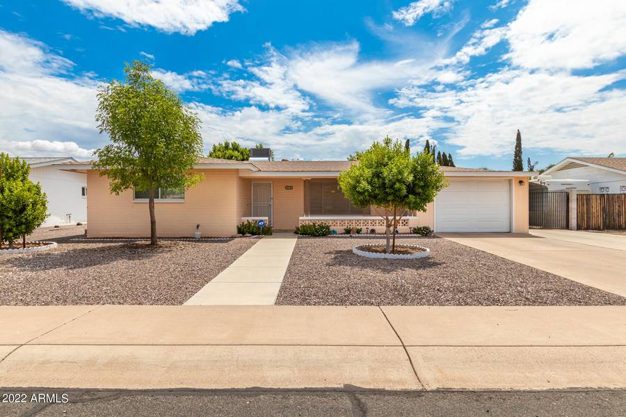 235 N 61ST Place, Mesa, AZ 85205