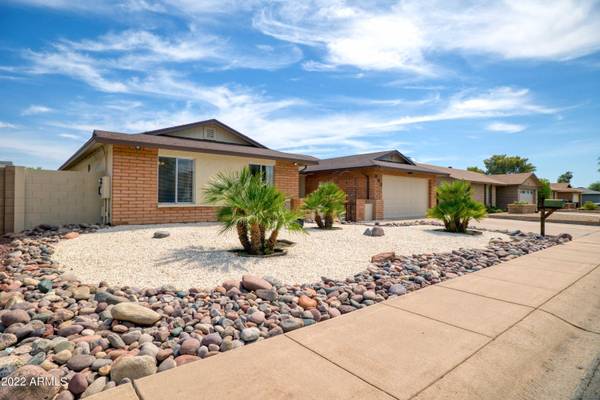 Chandler, AZ 85225,907 W MISSION Drive