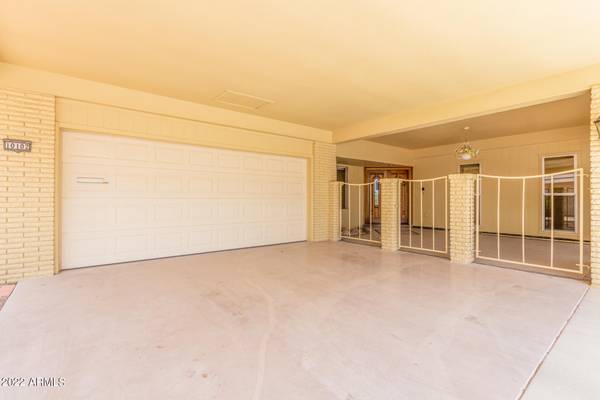 Sun City, AZ 85351,10102 W BROOKSIDE Drive