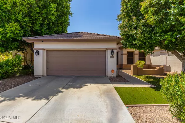 7714 S EL CAMINO Drive, Tempe, AZ 85284