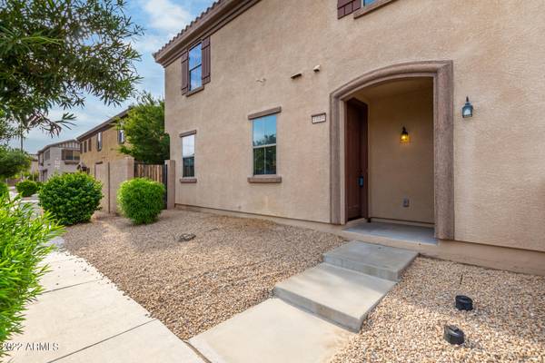 Phoenix, AZ 85043,1524 N 81ST Drive