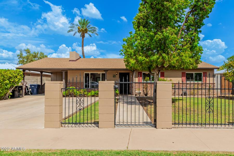 645 S POMEROY --, Mesa, AZ 85210