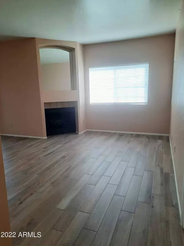 Mesa, AZ 85201,930 N MESA Drive #1098