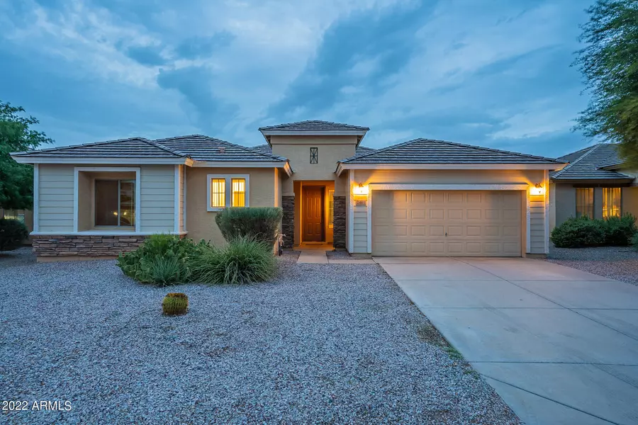 2465 W Quick Draw Way, Queen Creek, AZ 85144